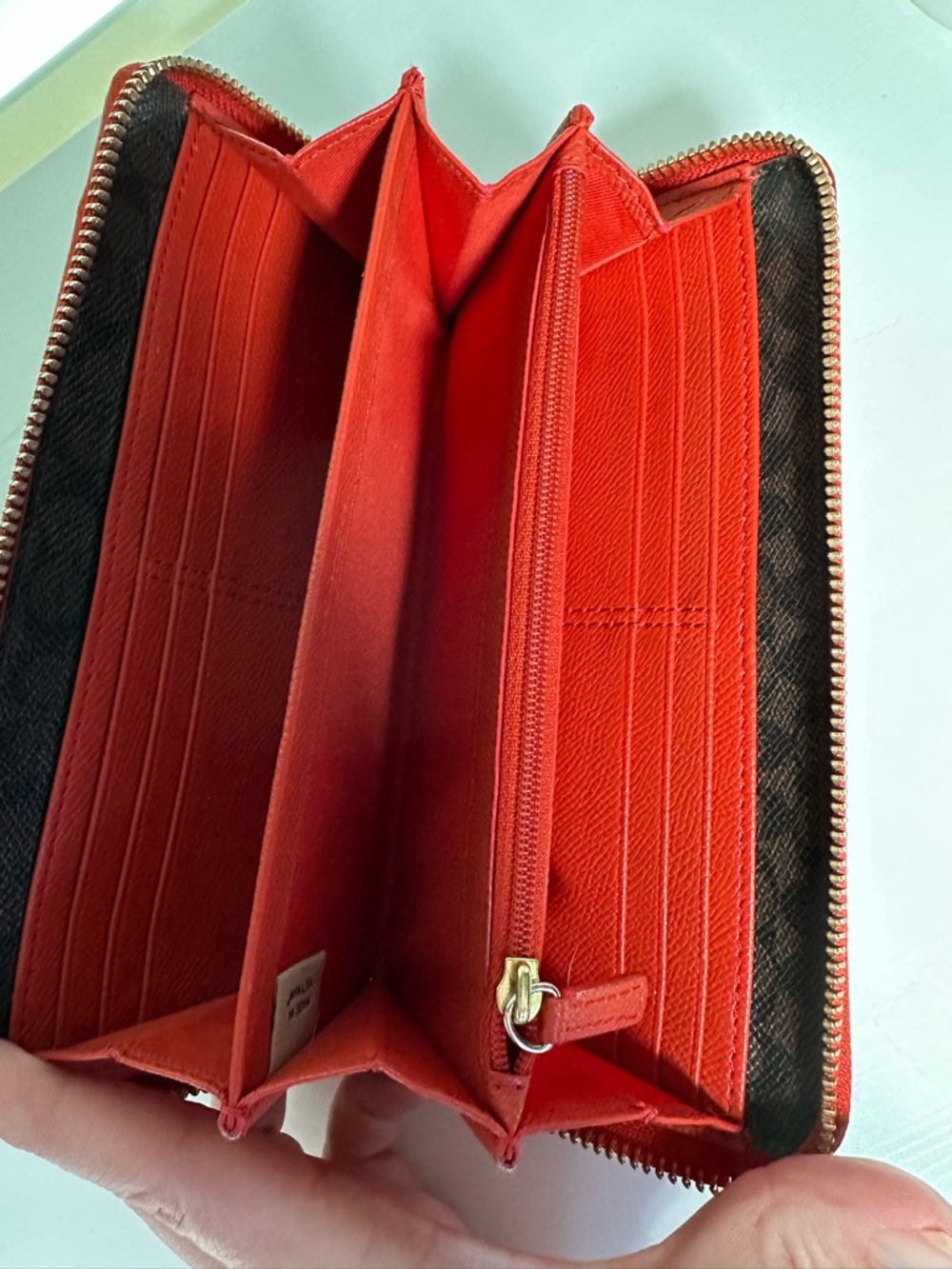 COACH Orange Leather Zip-Around Wallet in excellent condition - Picture 7 of 8